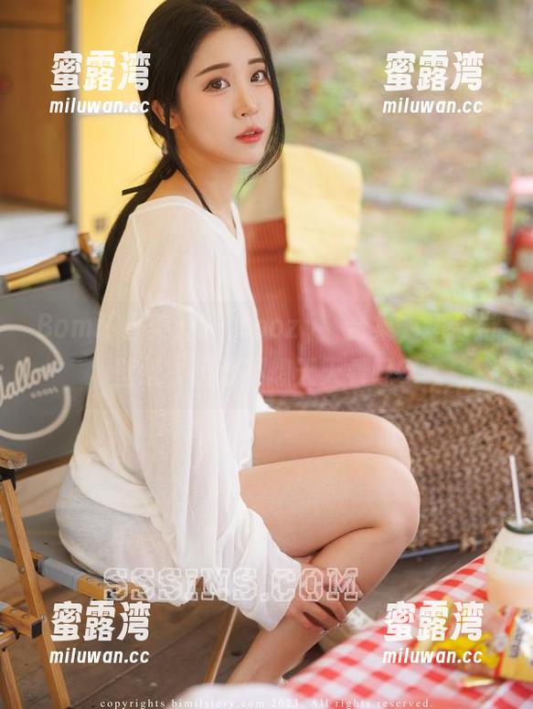 Bomi(普美)的“Loozy”合集，适合当壁纸，但谁不想天天看呢？