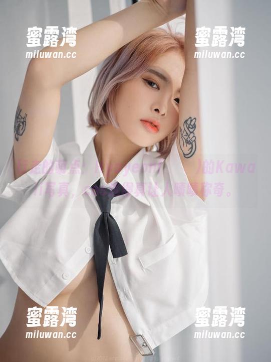 行走的萌点：Hyoyeon(김효연)的Kawaii写真，cos选得真让人啧啧称奇。