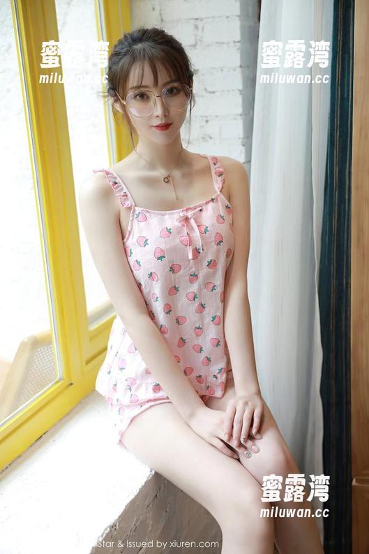 MFStar模范学院 - 婠婠么的学妹合集，确实有点让人走神，哈哈。