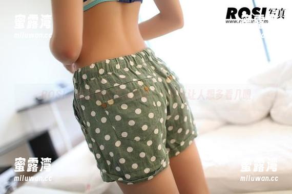 ROSI - 杨晨晨的蕾丝写真，一眼就让人想多看几眼