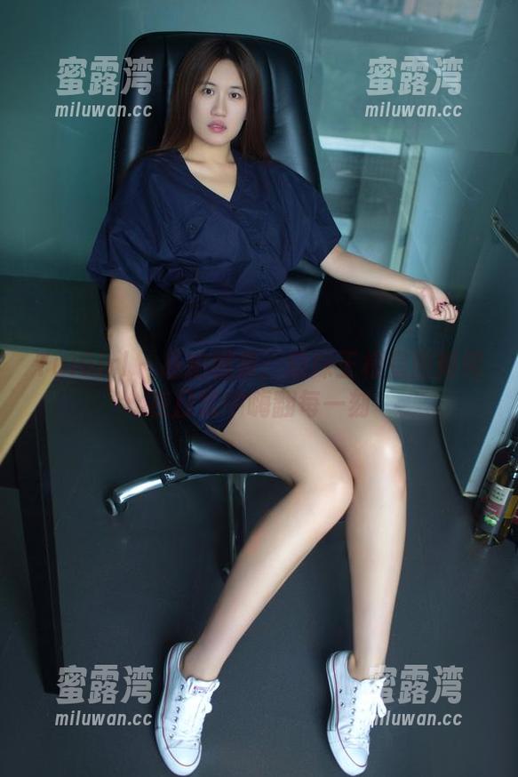 TuiGirl - 私拍图集：窥探王根星熙如何在日常中嗨翻每一刻