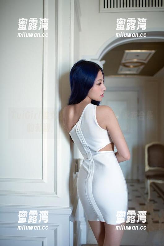 TuiGirl推女郎-王馨瑶 TuiGirl推女郎 - 必看!王馨瑶泳衣合集的刺激,免费获取,心跳加速。