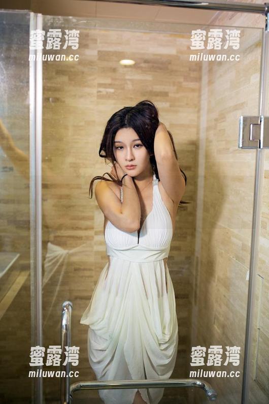 TuiGirl推女郎 - 打破常规，王馨瑶的秘书定制图集，开个会也能这么美？