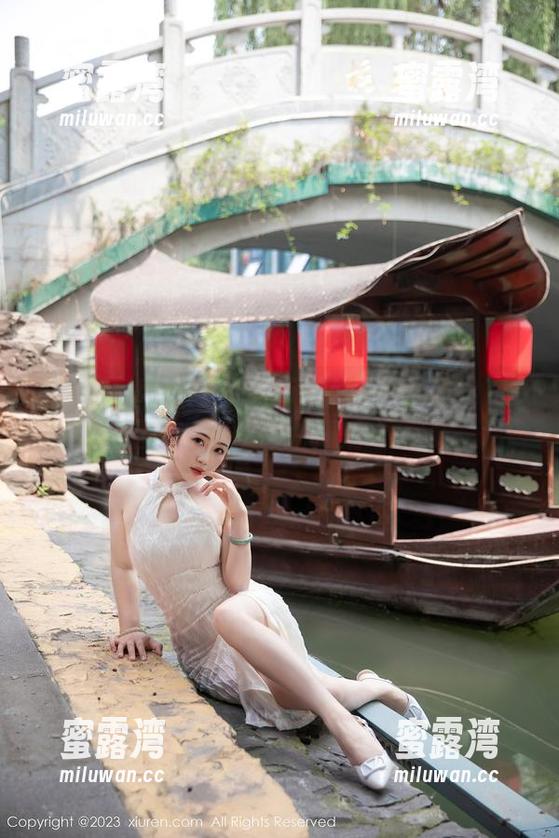Xiuren秀人网 - 旅行+写真=奈汐酱nice的图包，一道叠加复杂的算式