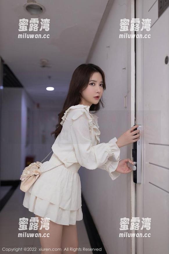 Xiuren秀人网-柚柚小奶瓶 Xiuren秀人网 - 牛仔裤合集,柚柚小奶瓶的又一力作,下载想必会让你驻足。