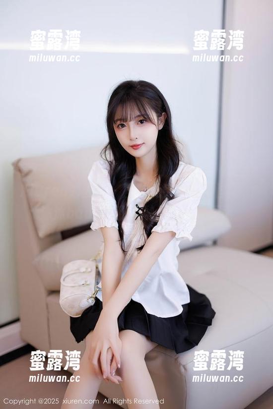 Xiuren秀人网 - 回味无穷的私房图集，沐沐baby把甜心融入每一个画面