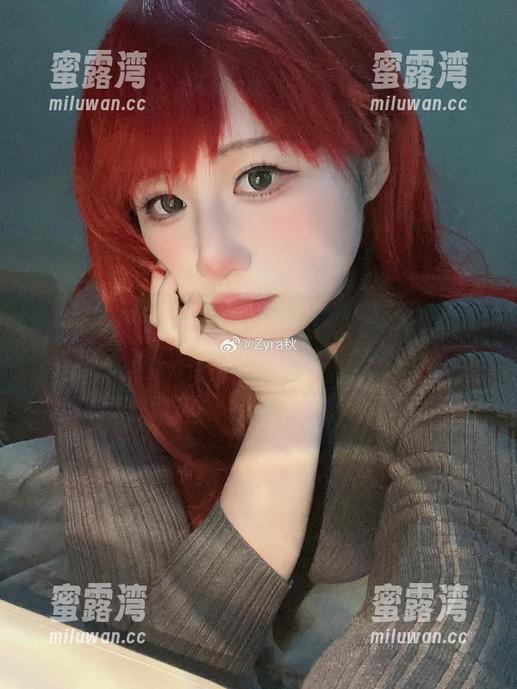 Zyra秋的原图撑起整个女孩作品集—一言难尽，来不来自己体会吧！
