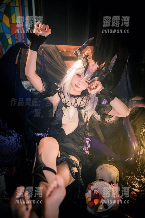 作品灵感：当伊喵_Master穿上定制和服，会引发怎样的意外？