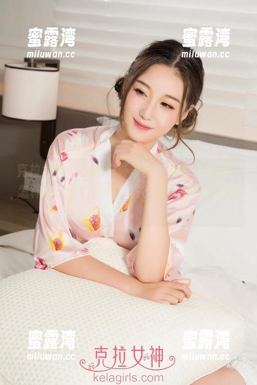 克拉女神 - 精选户外写真，嘉萌又展现了怎样的“自然之美”呢？太让人怀疑方向了。