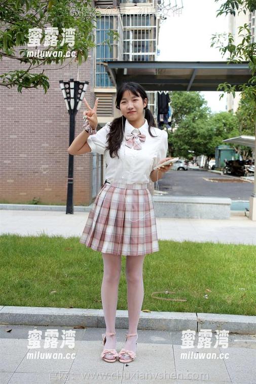 初夏女神 - 安妮的新图集：可爱到让人想捏一把的刷新更新