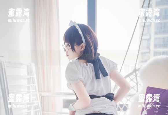 运动不是只有在健身房——南鸽的免费写真带你从未见过的姿势