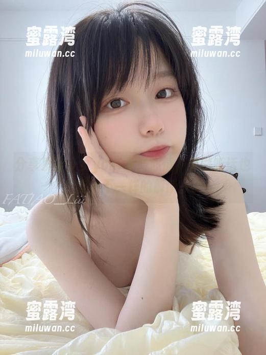 分享发条少女yoki最新心情，果然听话也能有不一样的解读。
