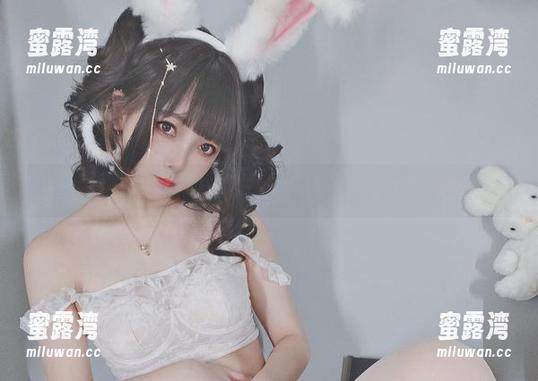 图集里没圣光，但名赖弥七的可爱氛围依然让人沦陷。