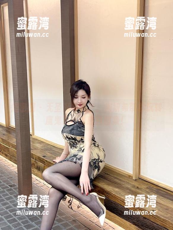 微密圈 - 无圣光的人生：周妍希带你玩转魔鬼黑与诱惑白图集！