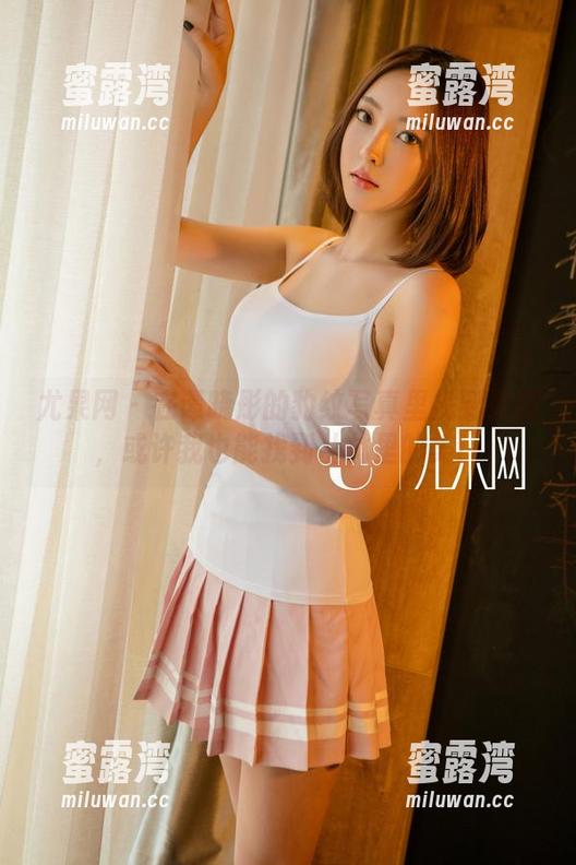 尤果网-谭晓彤 尤果网 - 在谭晓彤的豹纹写真里找到灵感,或许我也能找到丛林里的美!