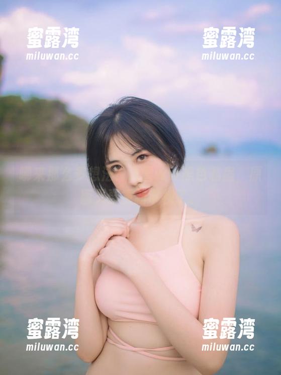 哪来那么多想法？念雪ww黑色私房，原图又要重新审视了。