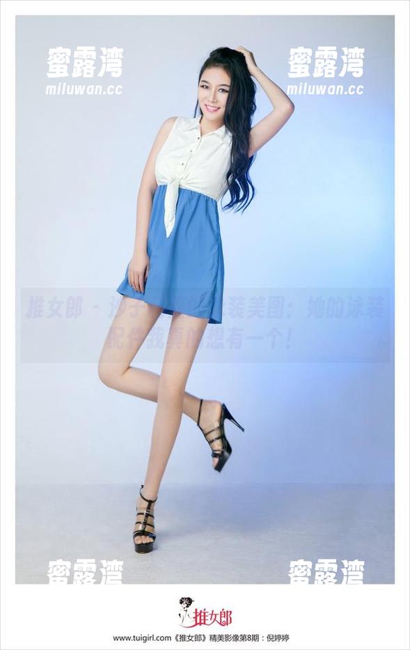 推女郎 - 沙子利落的泳装美图：她的泳装配件我真的想有一个！