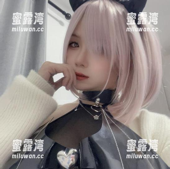 末夜787的黑白图册：像极了我那段单身日子的电影胶卷