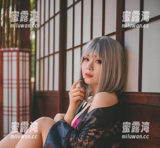 末夜787的图包：蜘蛛侠妹妹大放异彩，谁说英雄不能性感？