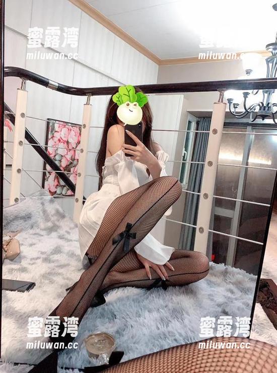 微密圈 - 快来看看林子喵Lynne渡过的浴缸时光，这套图妙不可言！