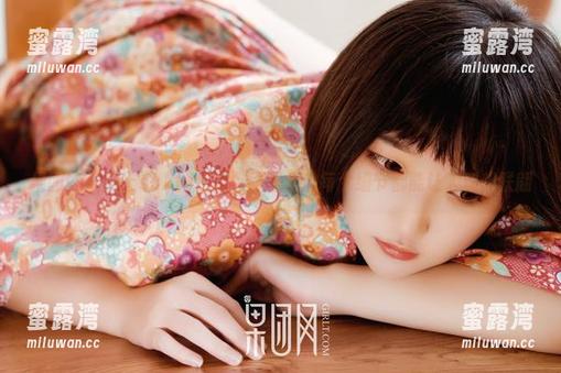 果团网 - 护士sukki出没，原图里的每个细节都能让人浮想联翩
