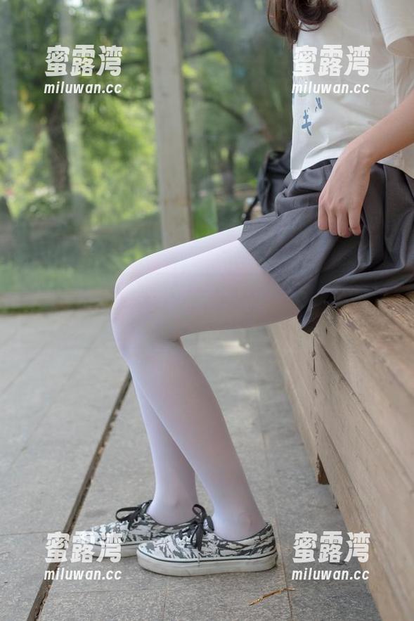 森萝财团 - 小满的校服全套：把校园回忆装进图片里