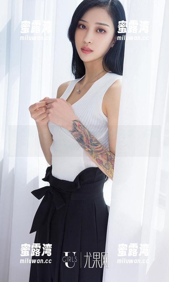 爱尤物 - 新到货！李丽莎的作品集：你想看的神魂颠倒都在这