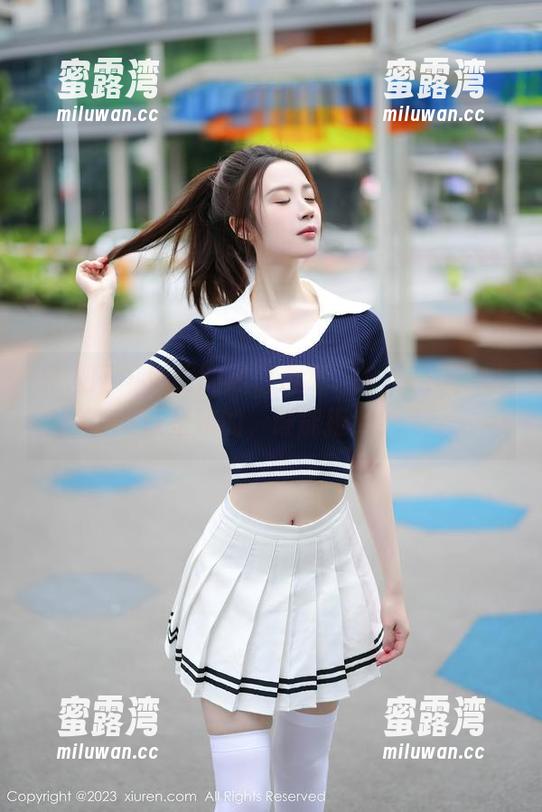 秀人网 - 娜比的黑白合集：价格是0，眼球是赚的，谁能拒绝？
