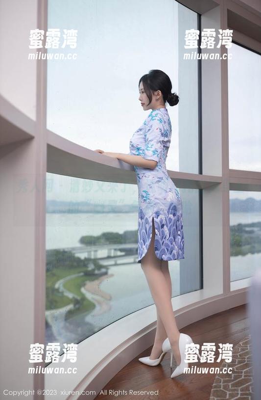 秀人网 - 清妙又来了，透明衬托出她身上的“幽灵”气质，哈哈