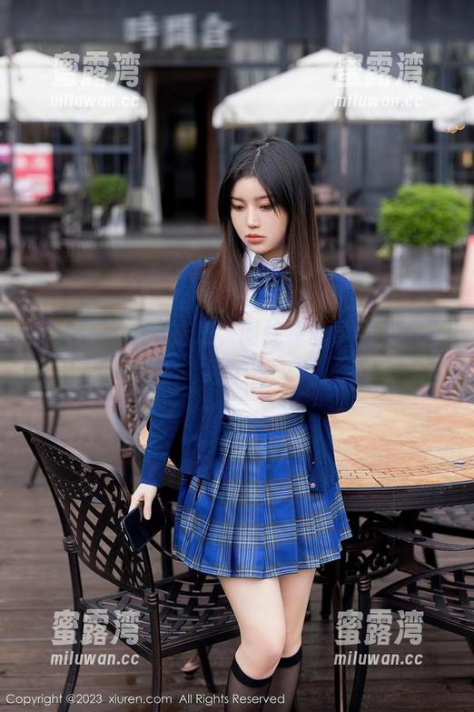 秀人网 - 美图成堆，谢忱倬的学姐又不正经了？
