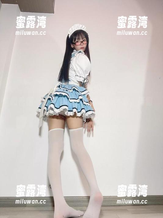 微密圈 - 在线合集：豹纹萌妹设定，聂傲娇的冷峻与可爱刚好互补。