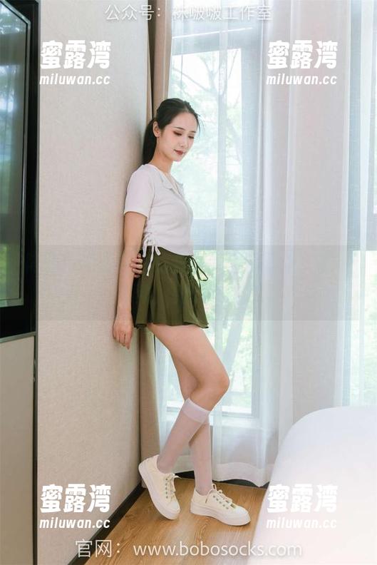 袜啵啵-瑶瑶 袜啵啵 - 瑶瑶在这里,透明得冒泡:在线高清,别眨眼哦。
