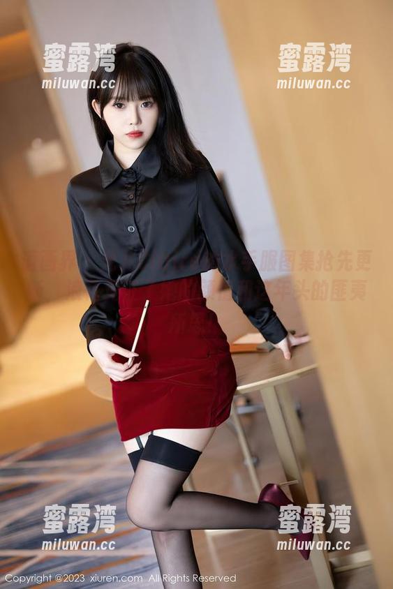 语画界-允儿Claire 语画界 - 允儿Claire的水手服图集抢先更新,浪花见证了她的颜值和这年头的匪夷所思!