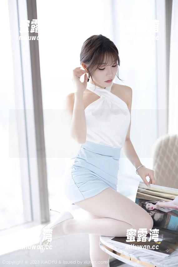 语画界 - 米虫们注意了，徐莉芝Booty的资源又来撩，里面满满的‘一学姐’氛围！